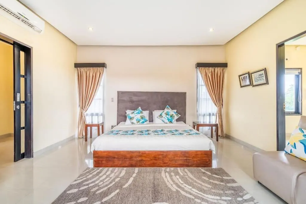 Cometa Prime 3Br Private Pool Luxury Villa Seminyak Indonesia